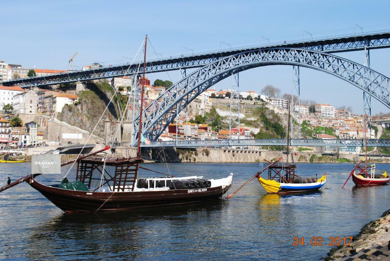 Oporto Vasconcelos Guest House Вила-Нова-ди-Гая Экстерьер фото